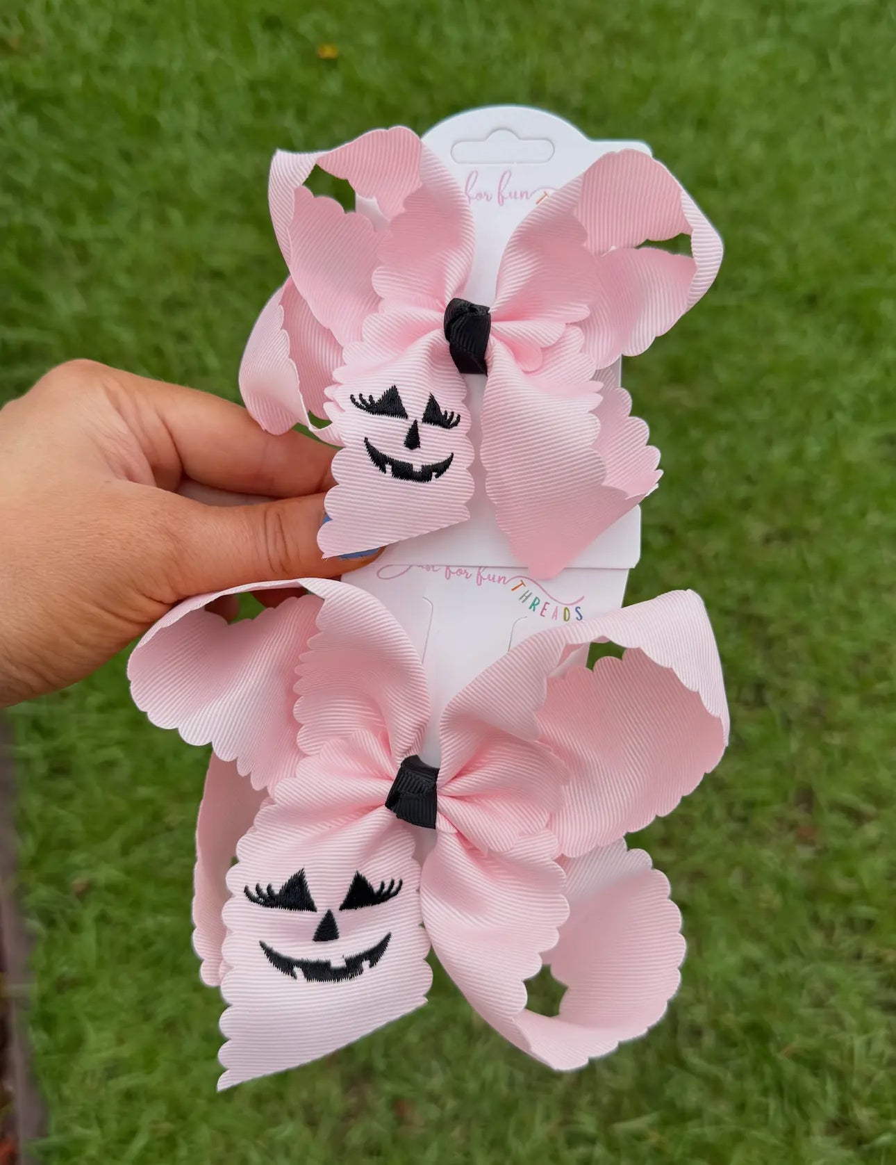 Sweet and Spooky Halloween Scallop Bow