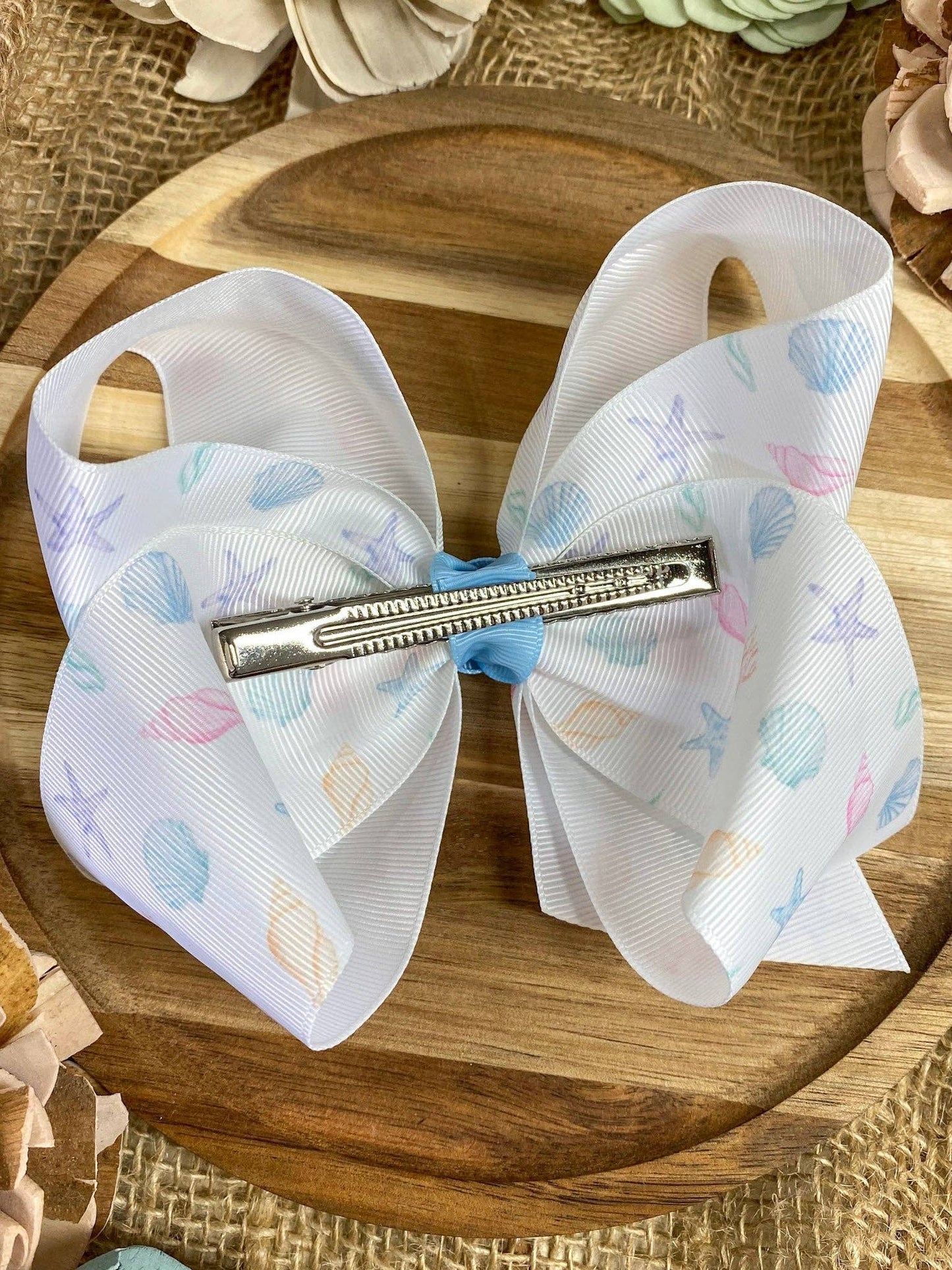 Seashell Hair Bow