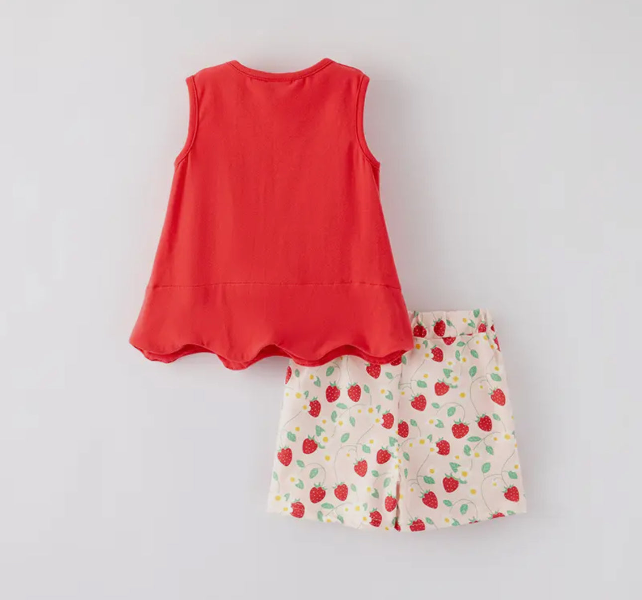 Strawberry Scallop Short Set